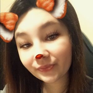 Meet your Posher, Kacie